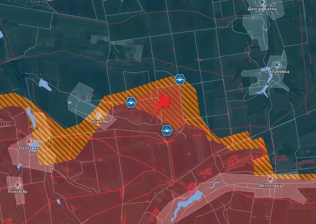 Прижать врага к воде