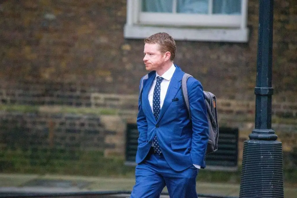 Второй пошел