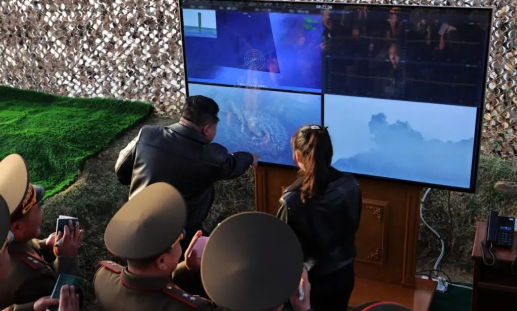 Кассетный ответ: из Пхеньяна в Сеул и Вашингтон